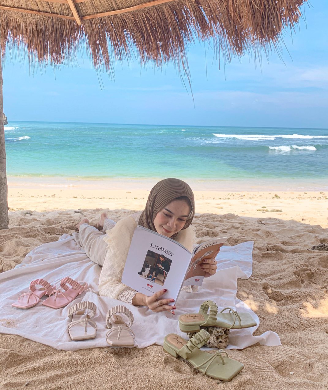 Fasilitas Pantai Slili Fasilitas Pantai Slili
